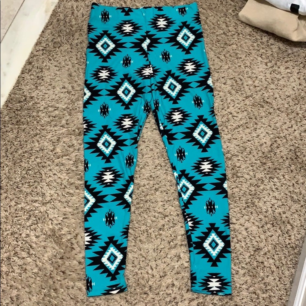 Ultra soft aztec legging